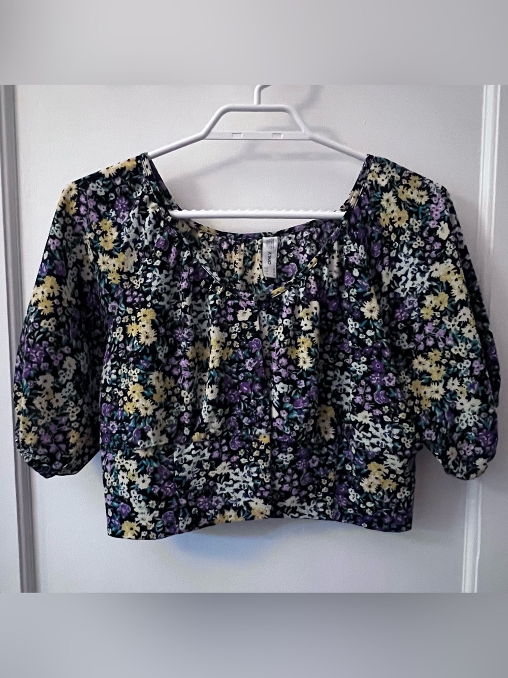 Cottagecore puff sleeve Women's Top - Purple & Black